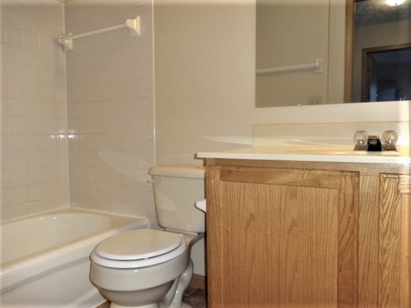 Building Photo - 5896 Oreily Dr