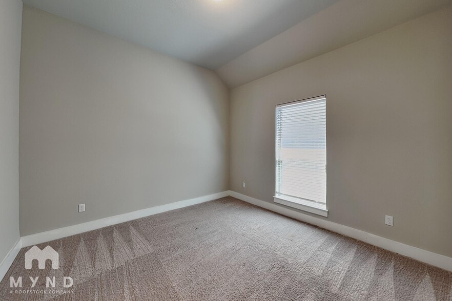 Building Photo - 152 Reagan Dr