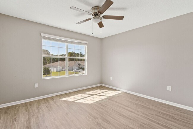 Building Photo - Spacious 5-Bedroom Home  – Prime Amelia Co...