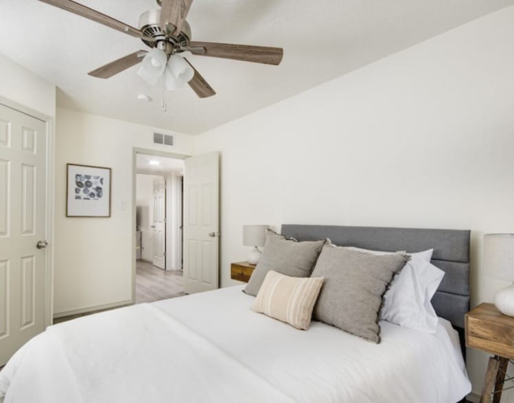 Building Photo - 9620 San Gabriel Rd NE