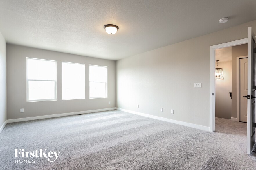 Building Photo - 10312 Horton Dr