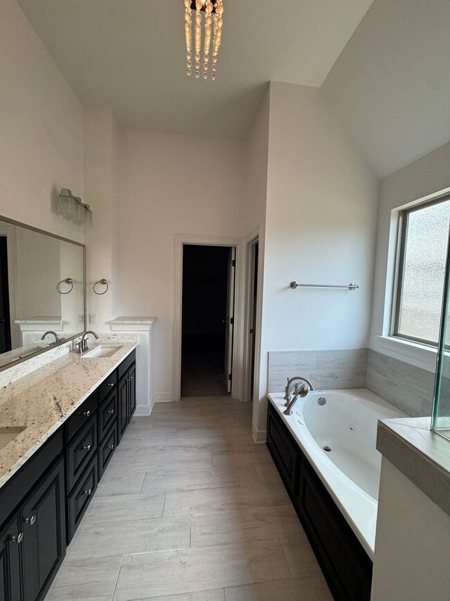 Building Photo - Rental Property