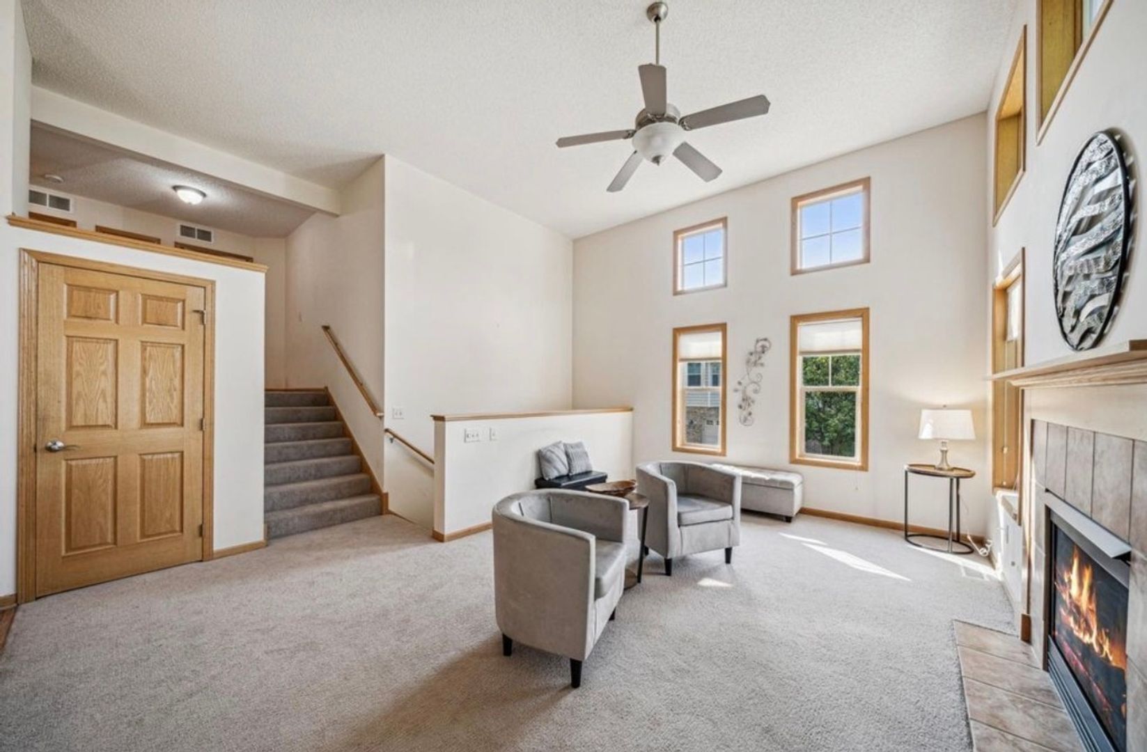 Building Photo - 8315 Cedarview Cir