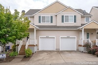 Building Photo - 6554 NE Forest Ln
