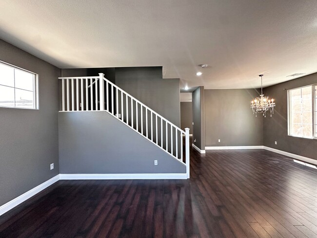 Building Photo - 10076 Bright Charisma Ct