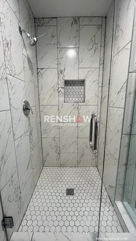 Building Photo - 3822 Maid Marian Ln