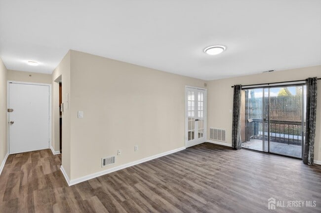 Building Photo - 111 Keystone Ct