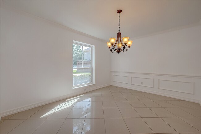 Building Photo - 20206 Cadogan Ct