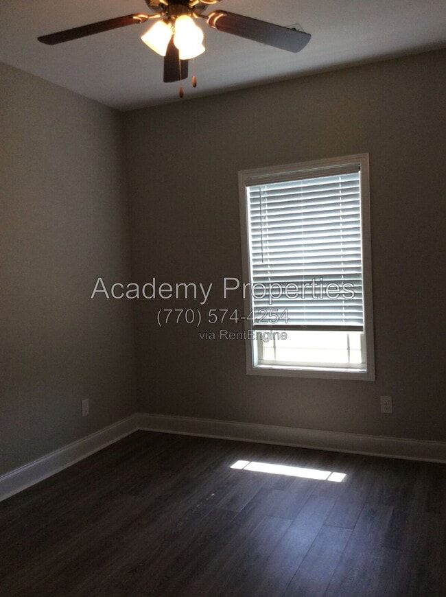 Building Photo - 134 Summer Grove Ln