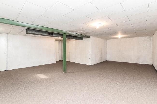 Building Photo - Rental Home in Ferguson MO