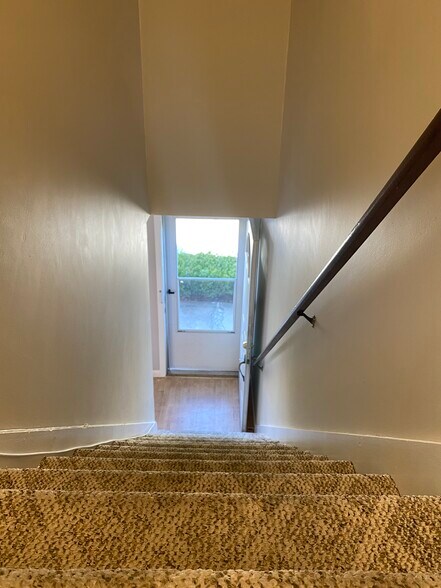 Building Photo - 325 Washington St