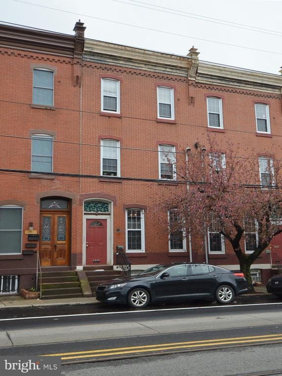 Primary Photo - 2422 Poplar St