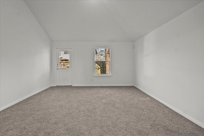 Building Photo - 726 Flying Bridge Way