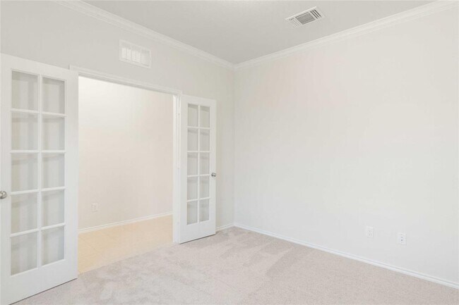 Building Photo - 208 Kildeer Pass
