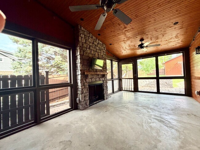 Building Photo - Renovated Historic Craftsman in East Nashville | 4 Bedrooms, 2-Car Garage & Outdoor Living