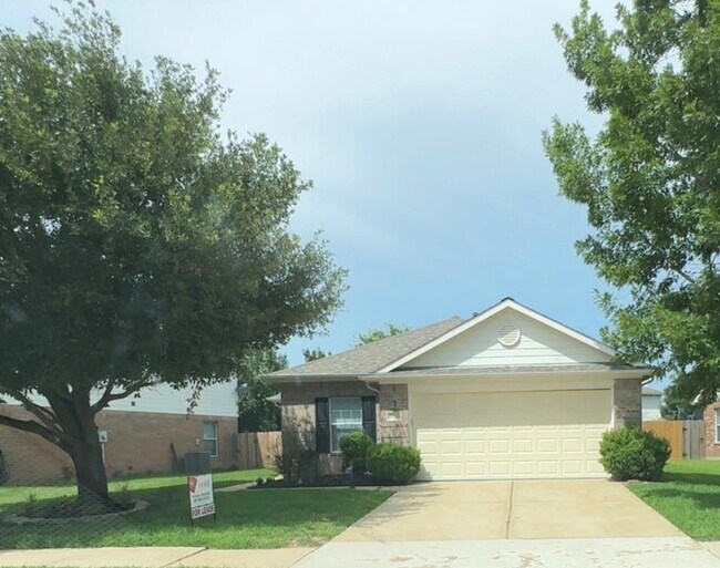 Building Photo - 20814 Sandy Bay Ln
