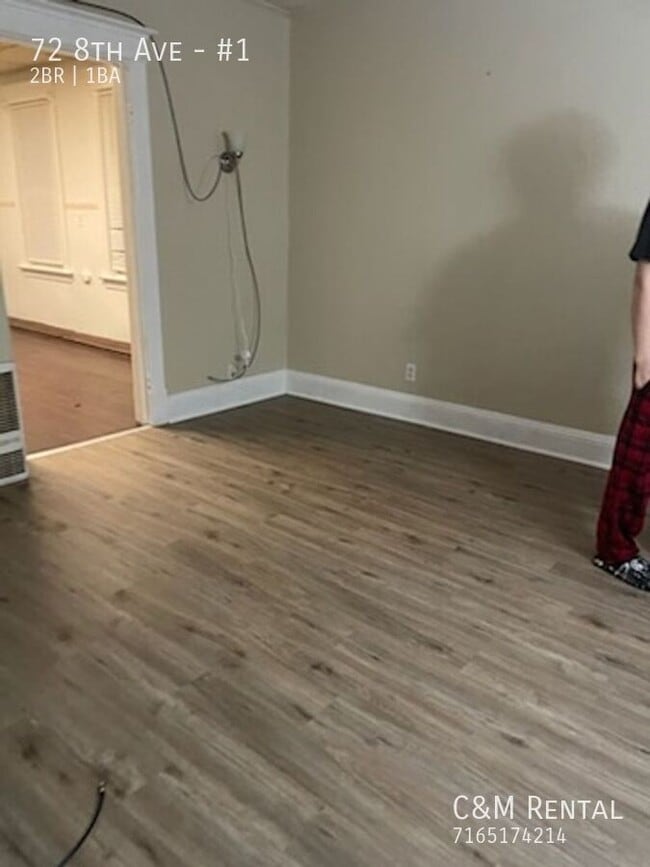 Building Photo - 72 8th Ave