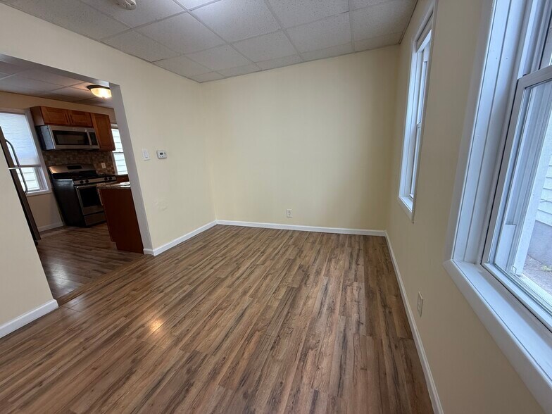 Building Photo - 38 Lanza Ave