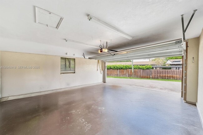 Building Photo - 4920 SW 170th Ave