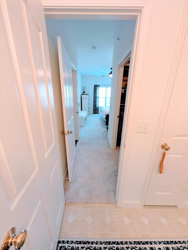Building Photo - 17168 Red Feather Dr