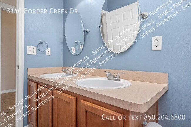 Building Photo - 3140 Border Creek Dr