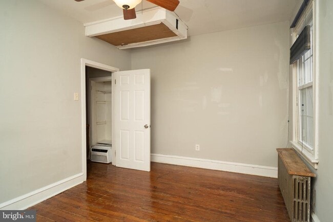 Building Photo - 3265 Salmon St