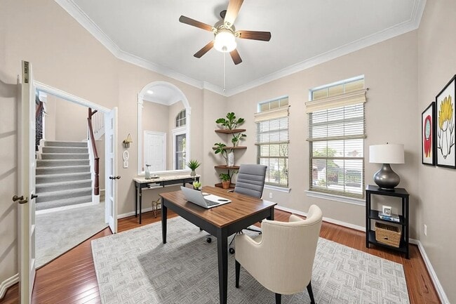 Building Photo - 23818 Enchanted Crossing