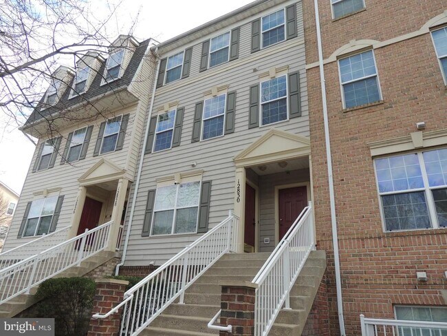 Building Photo - 12830 Rexmore Dr