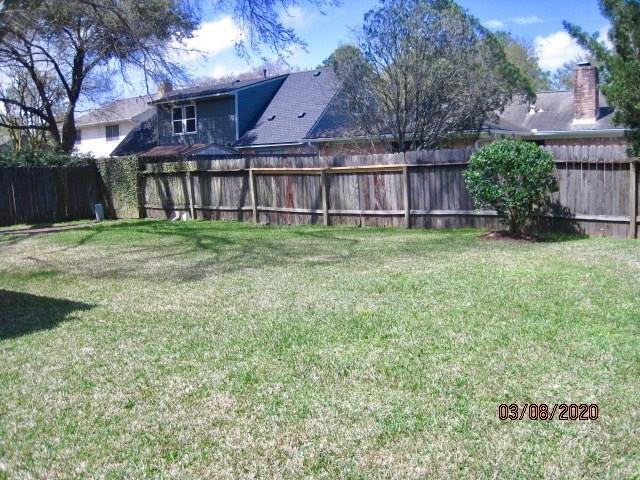 Building Photo - 16011 Hickory Knoll Dr