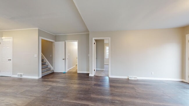 Building Photo - Jefferson Area - 3 Bedroom Single Family Home (between Lorain and Triskett)