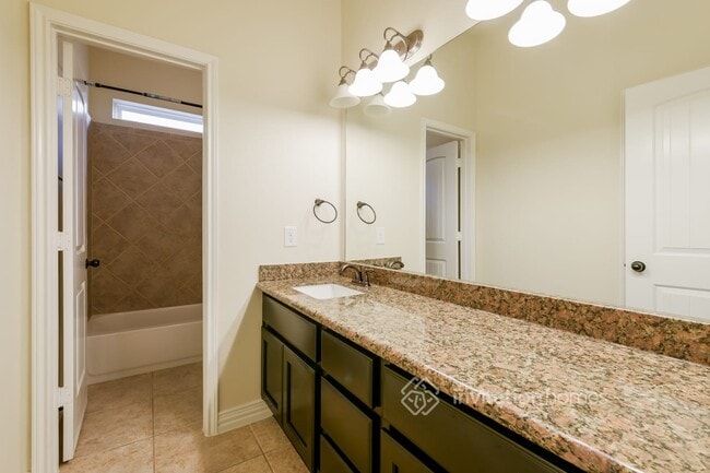 Building Photo - 3307 Rose Trace Dr