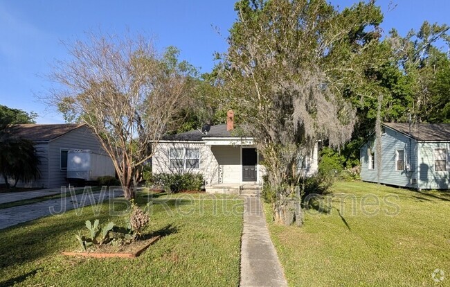 Building Photo - 764 Mamie Rd
