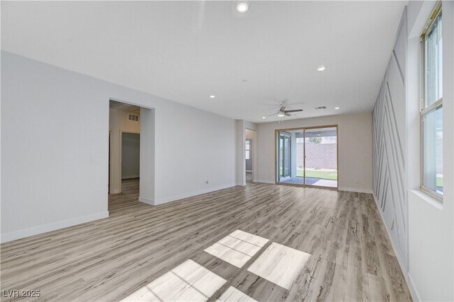 Building Photo - 12470 Madison Pk Pl