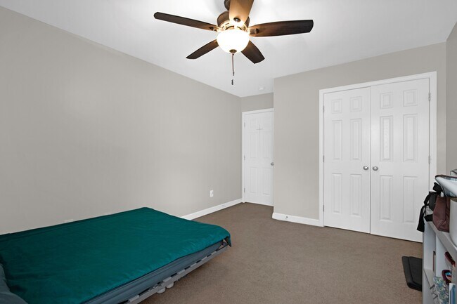 Building Photo - 1500 Seabiscuit Dr