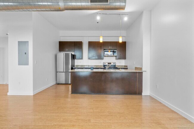 Building Photo - 881 Lafayette Blvd