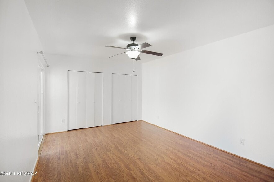 Master Bedroom - 1850 N Circulo de la Cienega