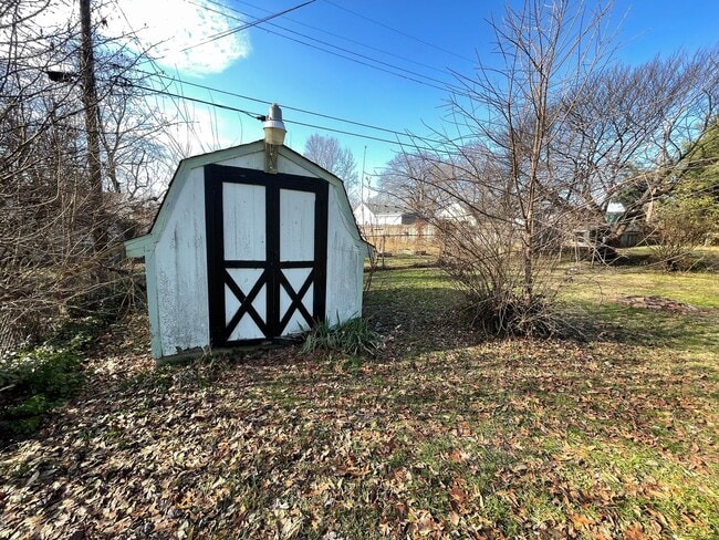 Building Photo - Cute Cottage Style Home For Rent