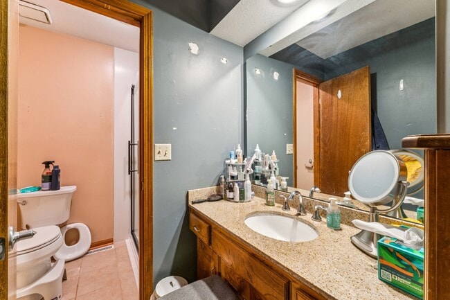 Building Photo - 15523 W 83rd Terrace