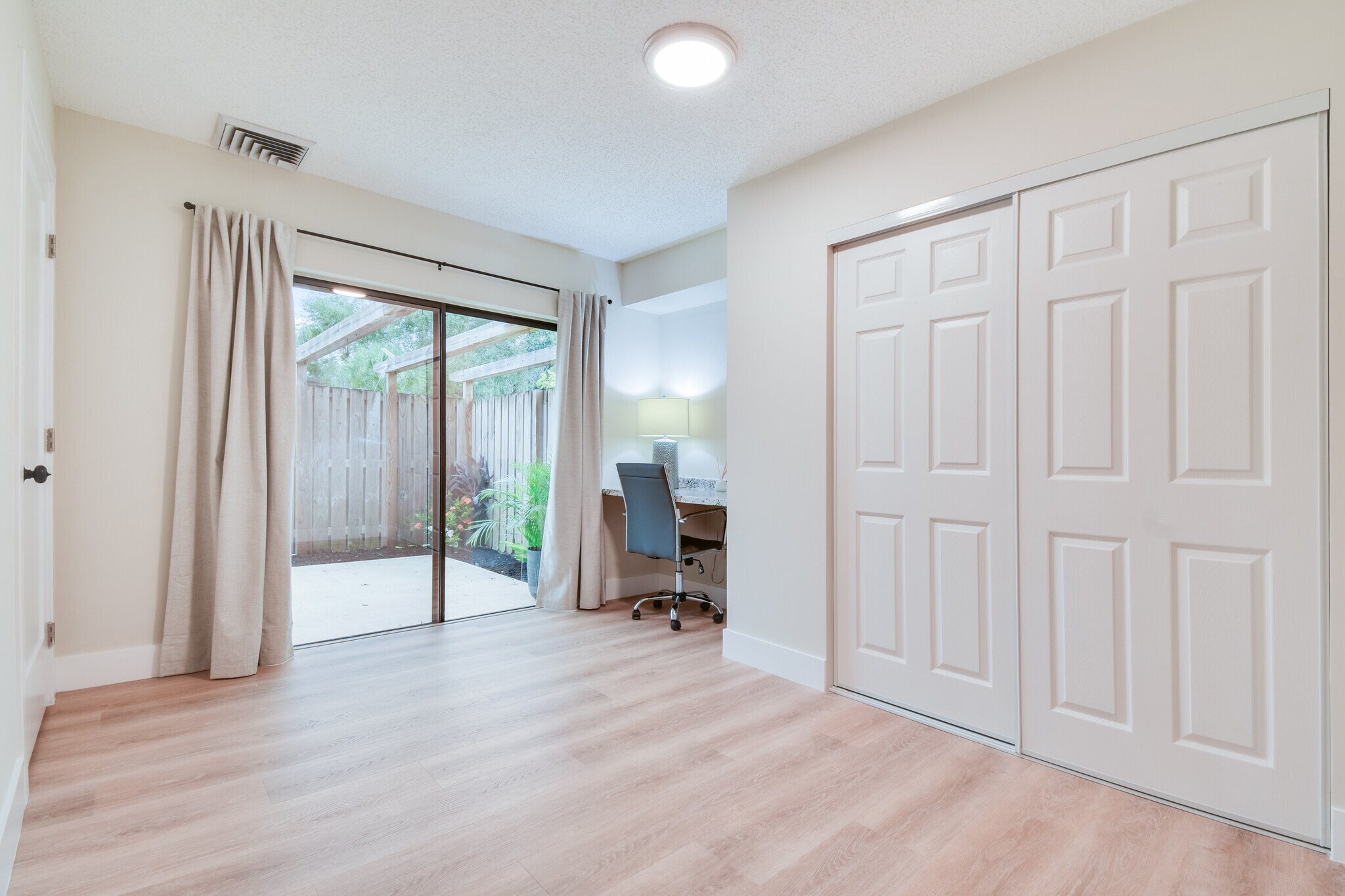 Building Photo - 2309 23rd Ln