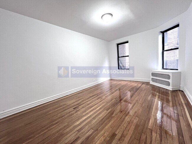 Building Photo - 400 Fort Washington Avenue