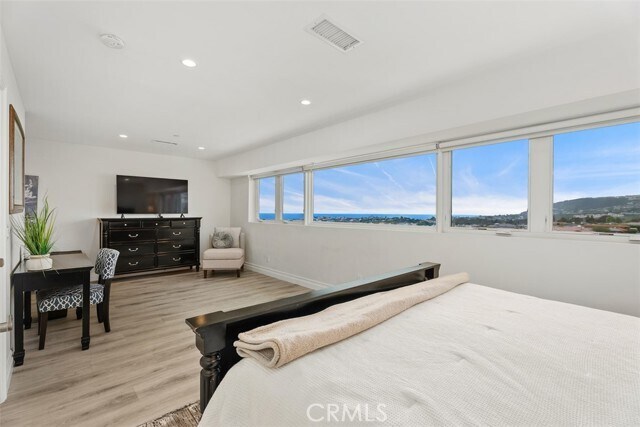 Building Photo - 24065 Windward Dr
