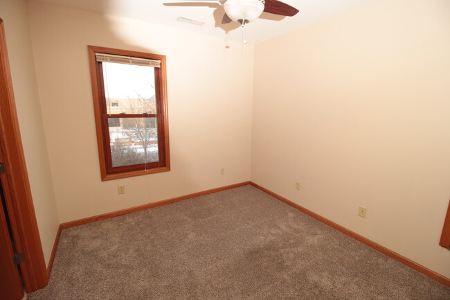 Building Photo - 543 N 33rd St