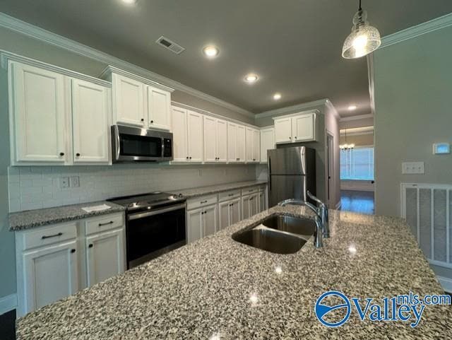 Building Photo - 133 Matilda Dr