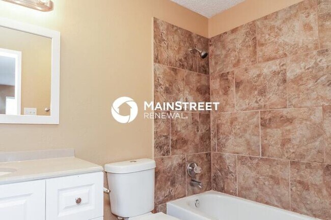 Building Photo - 3 Bedroom Pet-Friendly Home in Grand Prair...