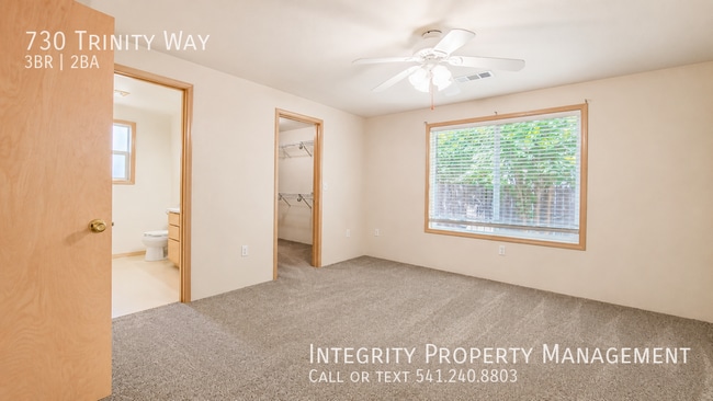 Building Photo - 730 Trinity Way