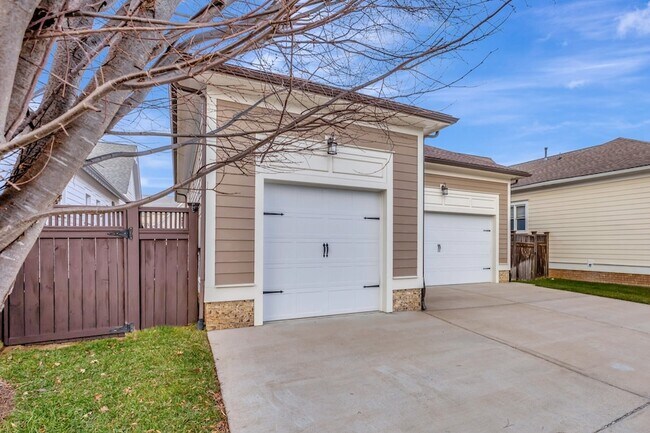 Building Photo - 4031 General Martin Ln