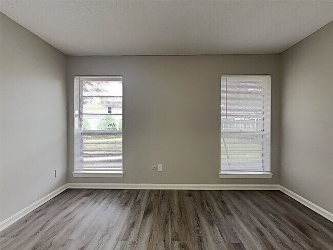 Building Photo - 25311 Mill Pond Ln