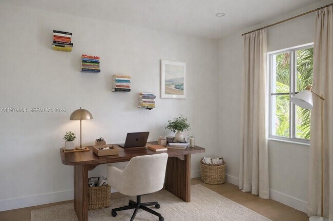 Building Photo - 354 NE 35th Ave