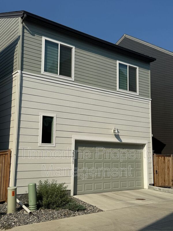 Building Photo - 2211 W 166th Ave