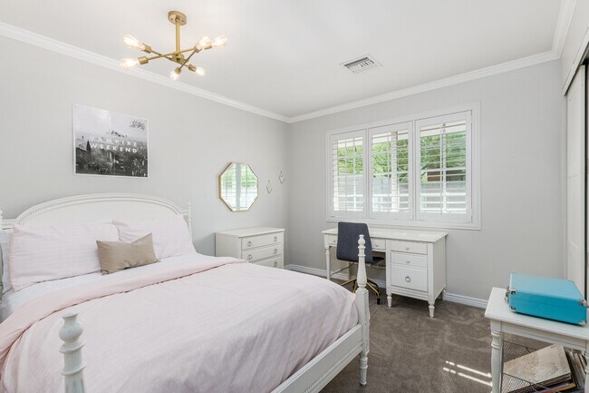 Building Photo - 5214 N 43RD PL